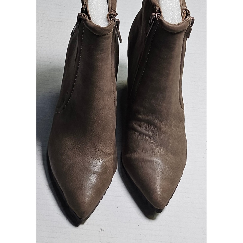 H by Halston HAL Taupe Leather Pointed Toe Wedge Ankle Boots‎ A271616 Womens 5M